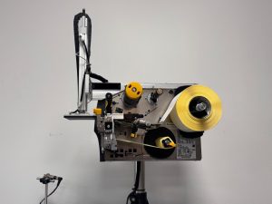 Koenig & Bauer 2PL Print & Apply systeem, zijaanzicht